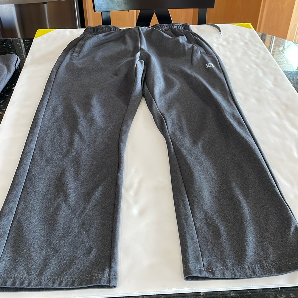 Avalanche pants, men’s size medium.